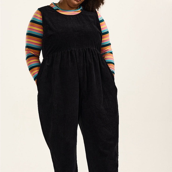 Lucy & Yak size 22 (UK 24) black corduroy jumpsuit - Picture 5 of 5